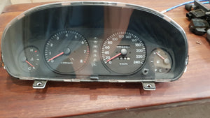 Hyundai Sonata 2001 Dash Cluster Speedo, Tachometer