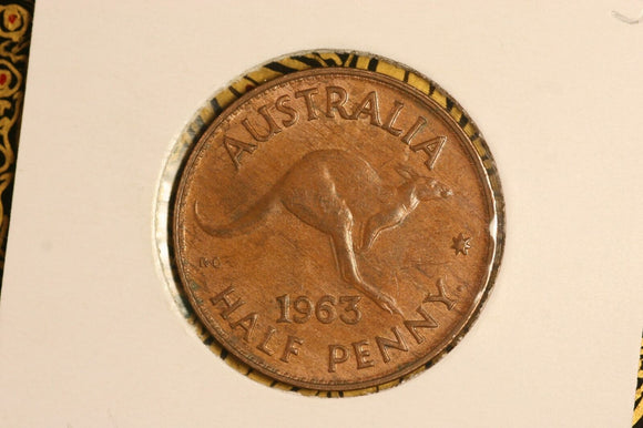 1963 - Australian Halfpenny - aUNC+ / Grotty