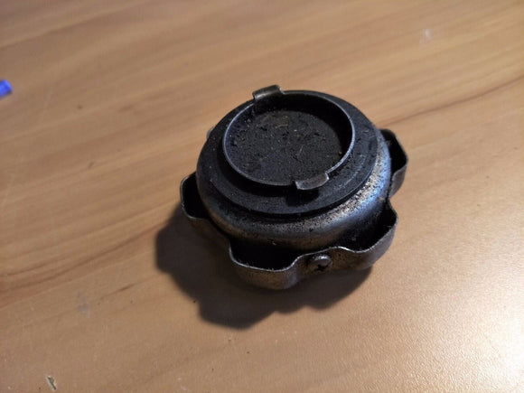 Volvo 240 Oil Filler Cap - Original