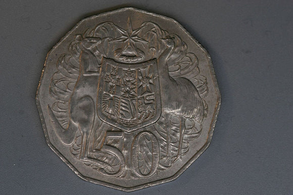 1980 - Australia 50 Cent Coin - Coat of Arms - EF