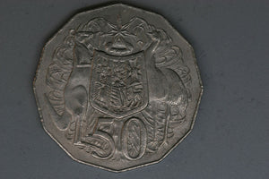 1976 - Australia 50 Cent Coin - Coat of Arms - EF