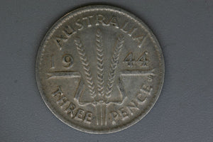 1944 - Australia Threepence - F - Lump on Second '4' - (R5)