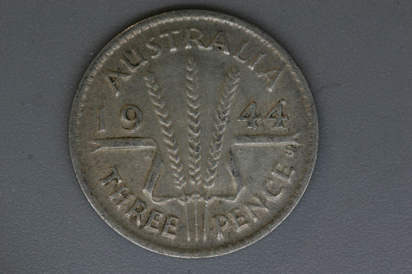 1944 - Australia Threepence - F - Lump on Second '4' - (R5)