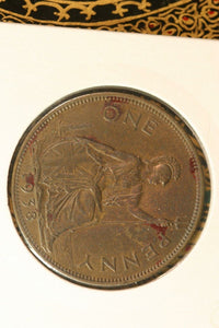 1938 - UK Penny -  UNC / Problem - PVC?