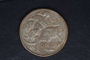 2010 - Australian 1 Dollar Coin - $1 - Mob of Roos - aUNC